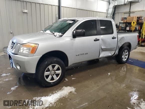 ✅ 2014 Nissan Titan SV • VIN: 1N6AA0EJ4EN508756 • Лот: 48404115. Опубликован ранее на Copart с пробегом 83 847 миль. Бесплатный доступ к архиву аукционных продаж из США и подробный отчёт об истории автомобиля на DreamBid. Изображение 1.