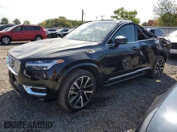✅ 2024 Volvo XC90 Plus Bright Theme • VIN: YV4062JEXR1173906 • Lot: 71527305. Listed on Copart with Not provided. Free auction sales archive from the USA and detailed vehicle history report at DreamBid. Image 1.