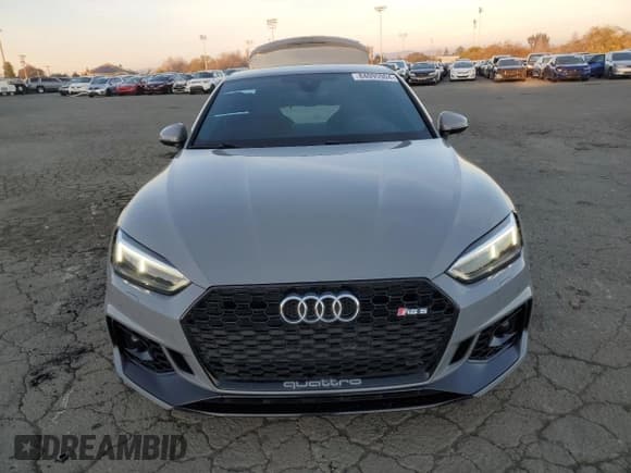 ✅ 2018 Audi RS 5 • VIN: WUAPWAF54JA904437 • Лот: 84095904. Опубликован ранее на Copart с пробегом 110 503 миль. Бесплатный доступ к архиву аукционных продаж из США и подробный отчёт об истории автомобиля на DreamBid. Изображение 5.