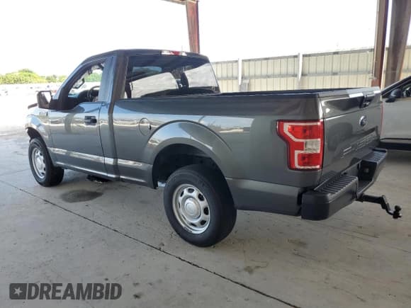 ✅ 2020 Ford F-150 XL • VIN: 1FTMF1CB2LFC63689 • Lot: 63211783. Wystawiony na Copart z przebiegiem 38 104 mil. Bezpłatny archiwum sprzedaży aukcyjnych z USA i szczegółowy raport historii pojazdu na DreamBid. Zdjęcie 2.