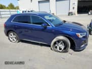 ✅ 2023 Audi Q3 S line Premium Plus • VIN: WA1EECF36P1023601 • Lot: 70428155. Wystawiony na Copart z przebiegiem 39 817 mil. Bezpłatny archiwum sprzedaży aukcyjnych z USA i szczegółowy raport historii pojazdu na DreamBid. Zdjęcie 4.