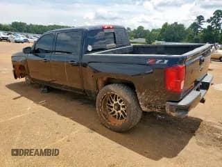 ✅ 2018 Chevrolet Silverado 1500 LTZ • VIN: 3GCUKSEJ5JG136579 • Лот: 67352275. Опубликован ранее на Copart с пробегом 206 788 миль. Бесплатный доступ к архиву аукционных продаж из США и подробный отчёт об истории автомобиля на DreamBid. Изображение 2.