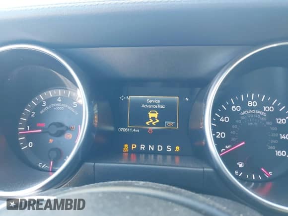 2021 Ford Mustang EcoBoost z VIN 1FA6P8TH8M5134422, wystawiony jako IAAI lot #43414779 z przebiegiem 70 611 mil mil oraz . Historia ofert i sprzedaży dostępna na DreamBid. Obrazek 7.