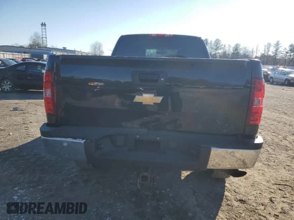 ✅ 2010 Chevrolet Silverado 2500HD LT • VIN: 1GC5KXBG7AZ276224 • Лот: 82543454. Опубликован ранее на Copart с пробегом 167 806 миль. Бесплатный доступ к архиву аукционных продаж из США и подробный отчёт об истории автомобиля на DreamBid. Изображение 6.