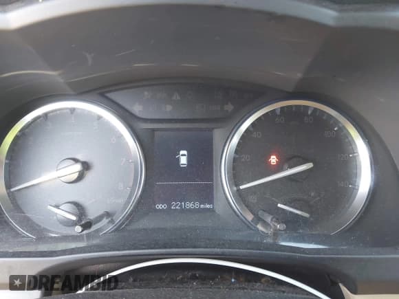 ✅ 2014 Toyota Highlander LE • VIN: 5TDBKRFH2ES054084 • Lot: 43160433. Wystawiony na IAAI z przebiegiem 221 868 mil. Bezpłatny archiwum sprzedaży aukcyjnych z USA i szczegółowy raport historii pojazdu na DreamBid. Zdjęcie 7.