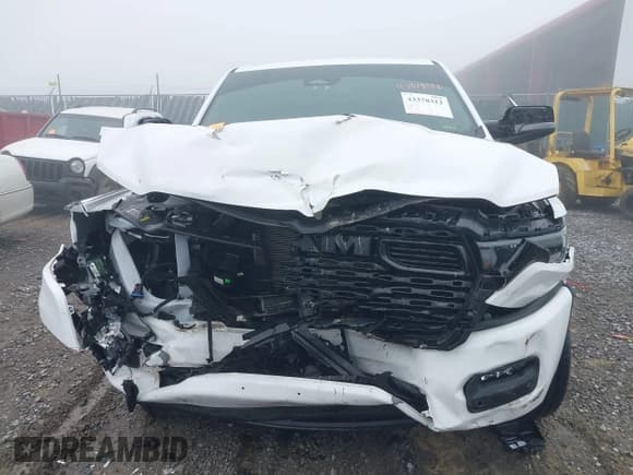 ✅ 2025 Ram 1500 Big Horn • VIN: 1C6SRFMP1SN515398 • Lot: 43378312. Listed on IAAI with 10,802 mi. Free auction sales archive from the USA and detailed vehicle history report at DreamBid. Image 13.