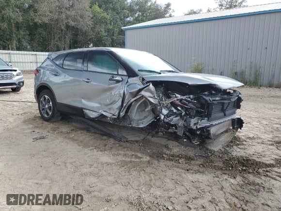 ✅ 2024 Chevrolet Blazer LT • VIN: 3GNKBCR49RS219496 • Lot: 85279955. Listed on Copart with 26,976 mi miles. Access the free auction sales archive from the USA and view a detailed vehicle history report at DreamBid. Image 4.