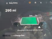 ✅ 2021 Tesla Model 3 Long Range • VIN: 5YJ3E1EB6MF053940 • Lot: 41344978. Wystawiony na IAAI z przebiegiem 38 544 mil. Bezpłatny archiwum sprzedaży aukcyjnych z USA i szczegółowy raport historii pojazdu na DreamBid. Zdjęcie 17.