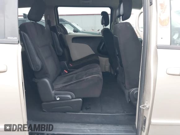 ✅ 2014 Dodge Grand Caravan SXT • VIN: 2C4RDGCG7ER289209 • Лот: 43712796. Опубликован ранее на IAAI с пробегом 170 012 миль. Бесплатный доступ к архиву аукционных продаж из США и подробный отчёт об истории автомобиля на DreamBid. Изображение 8.