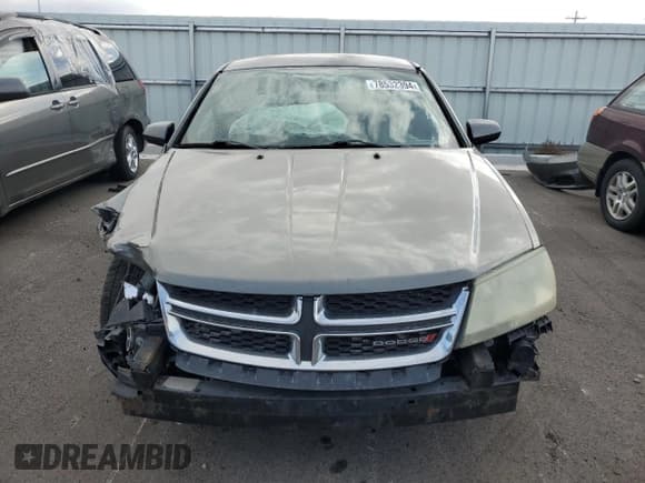 ✅ 2012 Dodge Avenger SXT • VIN: 1C3CDZCB6CN272406 • Лот: 78532394. Опубликован ранее на Copart с пробегом 177 776 миль. Бесплатный доступ к архиву аукционных продаж из США и подробный отчёт об истории автомобиля на DreamBid. Изображение 5.