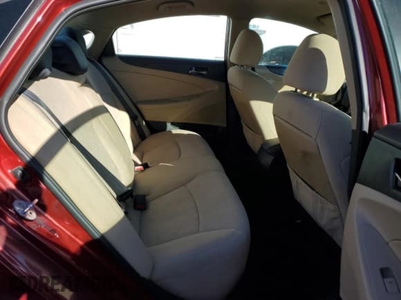 ✅ 2013 Hyundai Sonata GL • VIN: 5NPEB4AC6DH762435 • Лот: 87829635. Опубликован ранее на Copart с пробегом 81 690 миль. Бесплатный доступ к архиву аукционных продаж из США и подробный отчёт об истории автомобиля на DreamBid. Изображение 10.