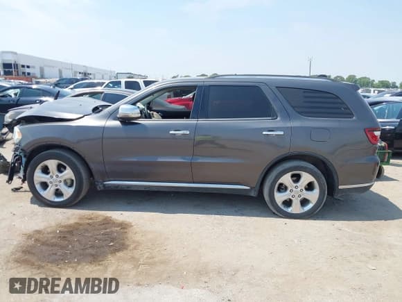✅ 2015 Dodge Durango SXT • VIN: 1C4RDHAG7FC800971 • Lot: 43074700. Wystawiony na IAAI z przebiegiem 107 386 mil. Bezpłatny archiwum sprzedaży aukcyjnych z USA i szczegółowy raport historii pojazdu na DreamBid. Zdjęcie 14.