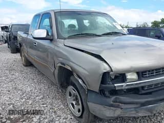 ✅ 2002 Chevrolet Silverado 1500 LT • VIN: 2GCEC19TX21218731 • Лот: 43272633. Опубликован ранее на IAAI с пробегом 301 628 миль. Бесплатный доступ к архиву аукционных продаж из США и подробный отчёт об истории автомобиля на DreamBid. Изображение 1.