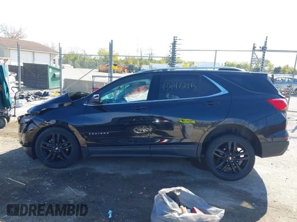 ✅ 2020 Chevrolet Equinox LT • VIN: 2GNAXVEX2L6140539 • Lot: 43447215. Listed on IAAI with 125,058 mi. Free auction sales archive from the USA and detailed vehicle history report at DreamBid. Image 14.