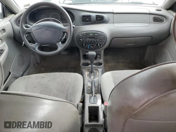 ✅ 1998 Ford Escort SE • VIN: 1FAFP13P6WW182609 • Lot: 77876884. Listed on Copart with 165,162 mi. Free auction sales archive from the USA and detailed vehicle history report at DreamBid. Image 8.