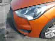 2013 Hyundai Veloster w/Black Int с VIN KMHTC6AD5DU172737, выставлен на аукционе IAAI как лот 43608051 с пробегом 158 193 миль миль и . История ставок и продаж доступна на DreamBid. Изображение 6.
