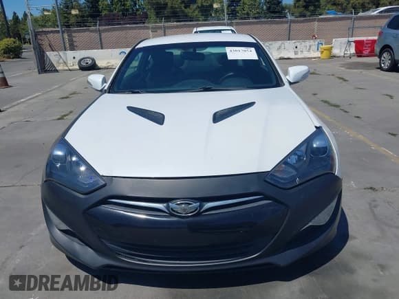 ✅ 2015 Hyundai Genesis Coupe 3.8L Base • VIN: KMHHU6KJ3FU123062 • Lot: 43017054. Listed on IAAI with 157,727 mi. Free auction sales archive from the USA and detailed vehicle history report at DreamBid. Image 12.