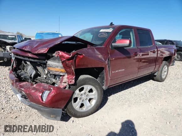 ✅ 2016 Chevrolet Silverado 1500 LT • VIN: 3GCUKREC9GG352552 • Лот: 81694585. Опубликован ранее на Copart с пробегом 175 222 миль. Бесплатный доступ к архиву аукционных продаж из США и подробный отчёт об истории автомобиля на DreamBid. Изображение 1.