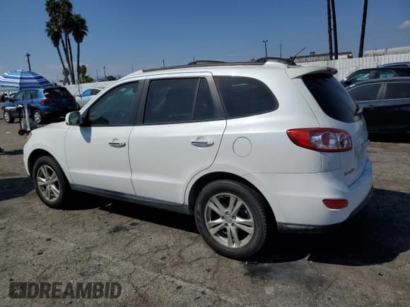 ✅ 2012 Hyundai Santa Fe Limited • VIN: 5XYZK4AG4CG110715 • Lot: 72454354. Listed on Copart with 64,514 mi. Free auction sales archive from the USA and detailed vehicle history report at DreamBid. Image 2.