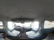 ✅ 2018 Ford Transit XL • VIN: 1FMZK1CM6JKA53454 • Lot: 42589903. Wystawiony na IAAI z przebiegiem 91 553 mil. Bezpłatny archiwum sprzedaży aukcyjnych z USA i szczegółowy raport historii pojazdu na DreamBid. Zdjęcie 18.