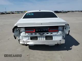 ✅ 2018 Dodge Challenger SXT Plus • VIN: 2C3CDZAG0JH245819 • Lot: 41948133. Wystawiony na Copart z przebiegiem 63 590 mil. Bezpłatny archiwum sprzedaży aukcyjnych z USA i szczegółowy raport historii pojazdu na DreamBid. Zdjęcie 6.