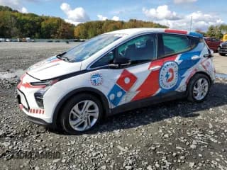 ✅ 2023 Chevrolet Bolt EV 1LT • VIN: 1G1FW6S05P4110451 • Lot: 50288915. Wystawiony na Copart z przebiegiem 7 760 mil. Bezpłatny archiwum sprzedaży aukcyjnych z USA i szczegółowy raport historii pojazdu na DreamBid. Zdjęcie 1.