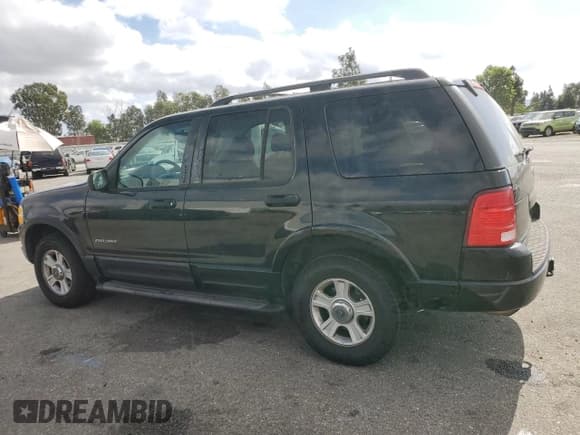 ✅ 2002 Ford Explorer • VIN: 1FMZU65K12ZD02092 • Lot: 78087094. Wystawiony na Copart z przebiegiem 166 039 mil. Bezpłatny archiwum sprzedaży aukcyjnych z USA i szczegółowy raport historii pojazdu na DreamBid. Zdjęcie 2.