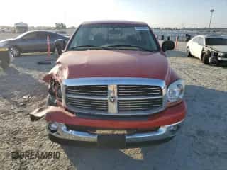 2006 Dodge 1500 SLT z VIN 1D3HA18246J117747, wystawiony jako Copart lot #68684664 z przebiegiem 107 763 mil mil oraz Szkoda całkowita • Salvage title. Historia ofert i sprzedaży dostępna na DreamBid. Obrazek 5.