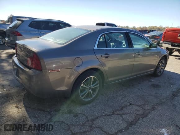 ✅ 2010 Chevrolet Malibu 1LT • VIN: 1G1ZC5E0XAF254746 • Lot: 82574594. Listed on Copart with 194,274 mi. Free auction sales archive from the USA and detailed vehicle history report at DreamBid. Image 3.