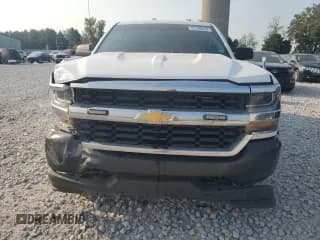 ✅ 2019 Chevrolet Silverado 1500 Work Truck • VIN: 2GCVKNEC4K1194880 • Lot: 71149224. Wystawiony na Copart z przebiegiem 125 934 mil. Bezpłatny archiwum sprzedaży aukcyjnych z USA i szczegółowy raport historii pojazdu na DreamBid. Zdjęcie 5.