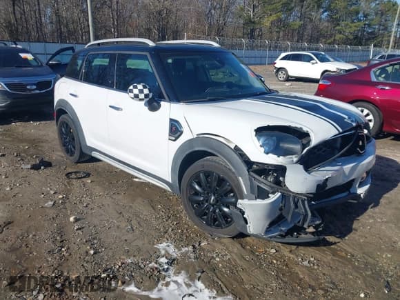 ✅ 2019 MINI Countryman Cooper S • VIN: WMZYT3C55K3E96839 • Лот: 41478815. Опубликован ранее на IAAI с пробегом 40 756 миль. Бесплатный доступ к архиву аукционных продаж из США и подробный отчёт об истории автомобиля на DreamBid. Изображение 1.