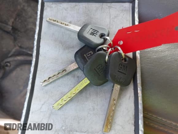 ✅ 2018 Chevrolet Express Passenger LS • VIN: 1GAZGNFGXJ1339258 • Lot: 43244217. Listed on IAAI with Not provided. Free auction sales archive from the USA and detailed vehicle history report at DreamBid. Image 11.