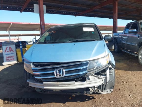 ✅ 2013 Honda Odyssey EX • VIN: 5FNRL5H44DB013859 • Lot: 43758677. Listed on IAAI with 161,538 mi. Free auction sales archive from the USA and detailed vehicle history report at DreamBid. Image 6.