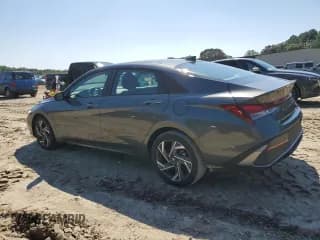 ✅ 2025 Hyundai Elantra SEL Sport • VIN: KMHLM4DGXSU006654 • Lot: 81499225. Listed on Copart with 5,473 mi. Free auction sales archive from the USA and detailed vehicle history report at DreamBid. Image 2.