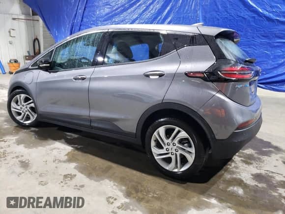 2023 Chevrolet Bolt EV 1LT с VIN 1G1FW6S07P4173633, выставлен на аукционе Copart как лот 79738703 с пробегом 8 875 миль миль и . История ставок и продаж доступна на DreamBid. Изображение 2.
