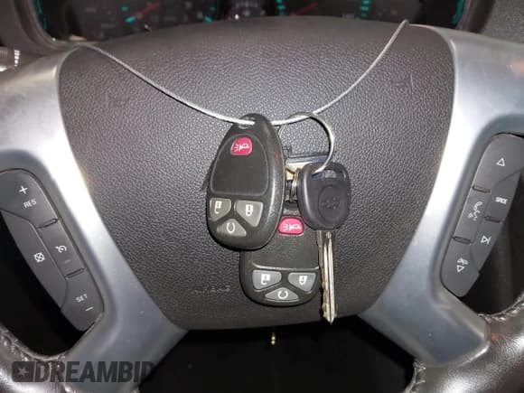 ✅ 2014 Chevrolet Traverse LT • VIN: 1GNKRGKD6EJ244008 • Lot: 43509737. Wystawiony na IAAI z przebiegiem 101 140 mil. Bezpłatny archiwum sprzedaży aukcyjnych z USA i szczegółowy raport historii pojazdu na DreamBid. Zdjęcie 11.