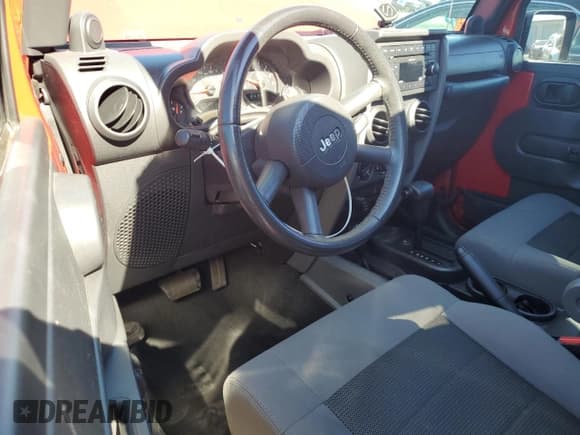 ✅ 2008 Jeep Wrangler X • VIN: 1J4FA24178L515751 • Лот: 84916755. Опубликован ранее на Copart с пробегом 122 297 миль. Бесплатный доступ к архиву аукционных продаж из США и подробный отчёт об истории автомобиля на DreamBid. Изображение 8.