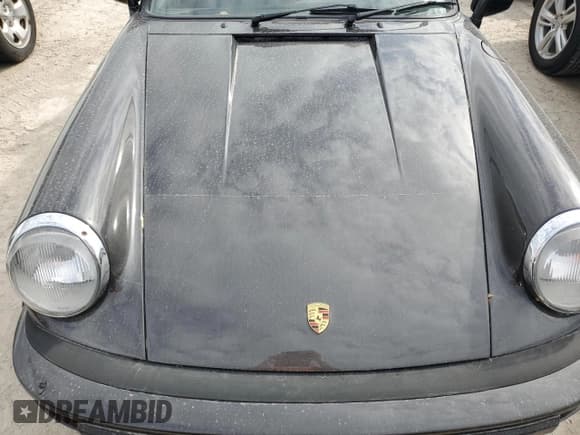 ✅ 1986 Porsche 911 • VIN: WP0EB0916GS161690 • Лот: 74349144. Опубликован ранее на Copart с пробегом 119 205 миль. Бесплатный доступ к архиву аукционных продаж из США и подробный отчёт об истории автомобиля на DreamBid. Изображение 11.