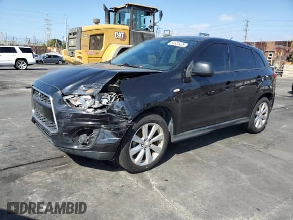 2014 Mitsubishi Outlander ES с VIN 4A4AR3AU7EE014462, выставлен на аукционе Copart как лот 85320425 с пробегом 236 299 миль миль и Списание • Salvage title. История ставок и продаж доступна на DreamBid. Изображение 1.