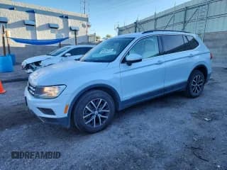 ✅ 2018 Volkswagen Tiguan SEL • VIN: 3VV2B7AX4JM209023 • Lot: 85589415. Listed on Copart with 87,336 mi. Free auction sales archive from the USA and detailed vehicle history report at DreamBid. Image 1.