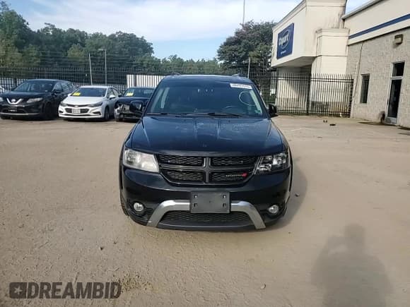 ✅ 2020 Dodge Journey Crossroad • VIN: 3C4PDCGBXLT272462 • Lot: 80741515. Wystawiony na Copart z przebiegiem 81 605 mil. Bezpłatny archiwum sprzedaży aukcyjnych z USA i szczegółowy raport historii pojazdu na DreamBid. Zdjęcie 14.