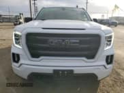 ✅ 2021 GMC Sierra 1500 • VIN: 1GTP8CET3MZ123515 • Lot: 87723335. Wystawiony na Copart z przebiegiem 56 439 mil. Bezpłatny archiwum sprzedaży aukcyjnych z USA i szczegółowy raport historii pojazdu na DreamBid. Zdjęcie 5.