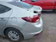 2020 Hyundai Elantra Eco с VIN 5NPD94LA2LH575419, выставлен на аукционе IAAI как лот 42670761 с пробегом 94 229 миль миль и . История ставок и продаж доступна на DreamBid. Изображение 17.