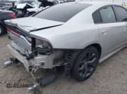 ✅ 2019 Dodge Charger R/T • VIN: 2C3CDXCT2KH605656 • Lot: 41464186. Wystawiony na IAAI z przebiegiem 118 254 mil. Bezpłatny archiwum sprzedaży aukcyjnych z USA i szczegółowy raport historii pojazdu na DreamBid. Zdjęcie 18.