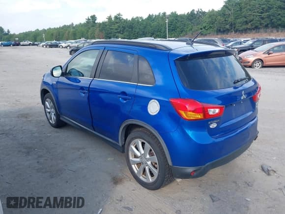 ✅ 2015 Mitsubishi Outlander GT • VIN: 4A4AR4AW4FE028067 • Lot: 42735964. Wystawiony na IAAI z przebiegiem 90 832 mil. Bezpłatny archiwum sprzedaży aukcyjnych z USA i szczegółowy raport historii pojazdu na DreamBid. Zdjęcie 3.