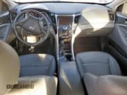 ✅ 2012 Hyundai Sonata Limited • VIN: 5NPEC4AC0CH401780 • Лот: 92185745. Опубликован ранее на Copart с пробегом 87 902 миль. Бесплатный доступ к архиву аукционных продаж из США и подробный отчёт об истории автомобиля на DreamBid. Изображение 8.