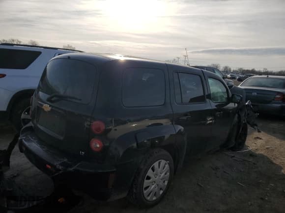 ✅ 2008 Chevrolet HHR LT • VIN: 3GNDA23D98S552665 • Lot: 45010235. Listed on Copart with 247,089 mi. Free auction sales archive from the USA and detailed vehicle history report at DreamBid. Image 3.