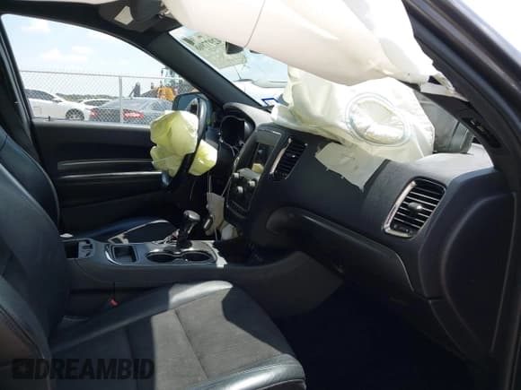 ✅ 2020 Dodge Durango GT Plus • VIN: 1C4RDHDG1LC296568 • Lot: 42977968. Wystawiony na IAAI z przebiegiem 115 779 mil. Bezpłatny archiwum sprzedaży aukcyjnych z USA i szczegółowy raport historii pojazdu na DreamBid. Zdjęcie 5.