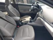 ✅ 2017 Hyundai Elantra SE • VIN: 5NPD84LF5HH022768 • Lot: 42264100. Listed on IAAI with 82,130 mi. Free auction sales archive from the USA and detailed vehicle history report at DreamBid. Image 5.