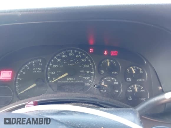 ✅ 2002 Chevrolet Suburban LS • VIN: 3GNEC16T72G305456 • Лот: 41668190. Опубликован ранее на IAAI с пробегом Не указан. Бесплатный доступ к архиву аукционных продаж из США и подробный отчёт об истории автомобиля на DreamBid. Изображение 7.